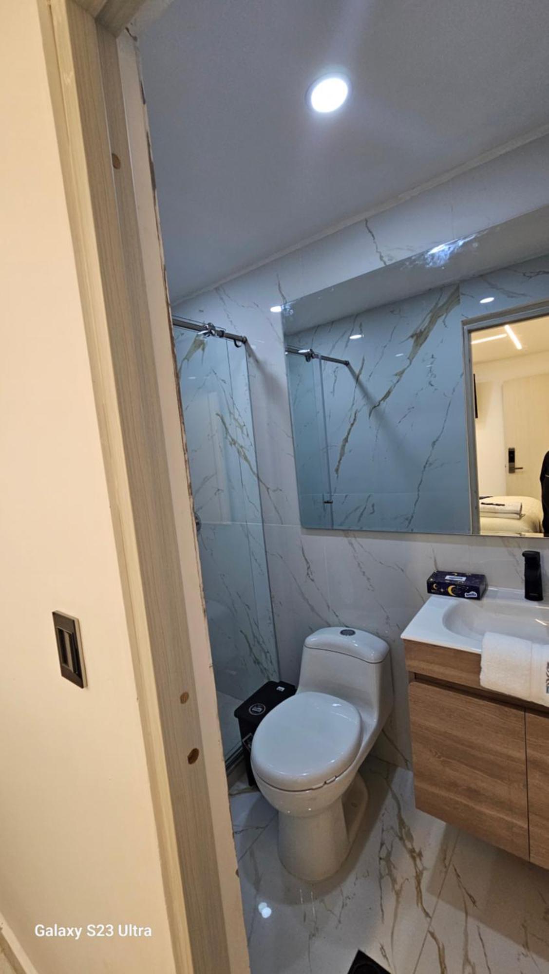 Hotel West Inn Богота Экстерьер фото