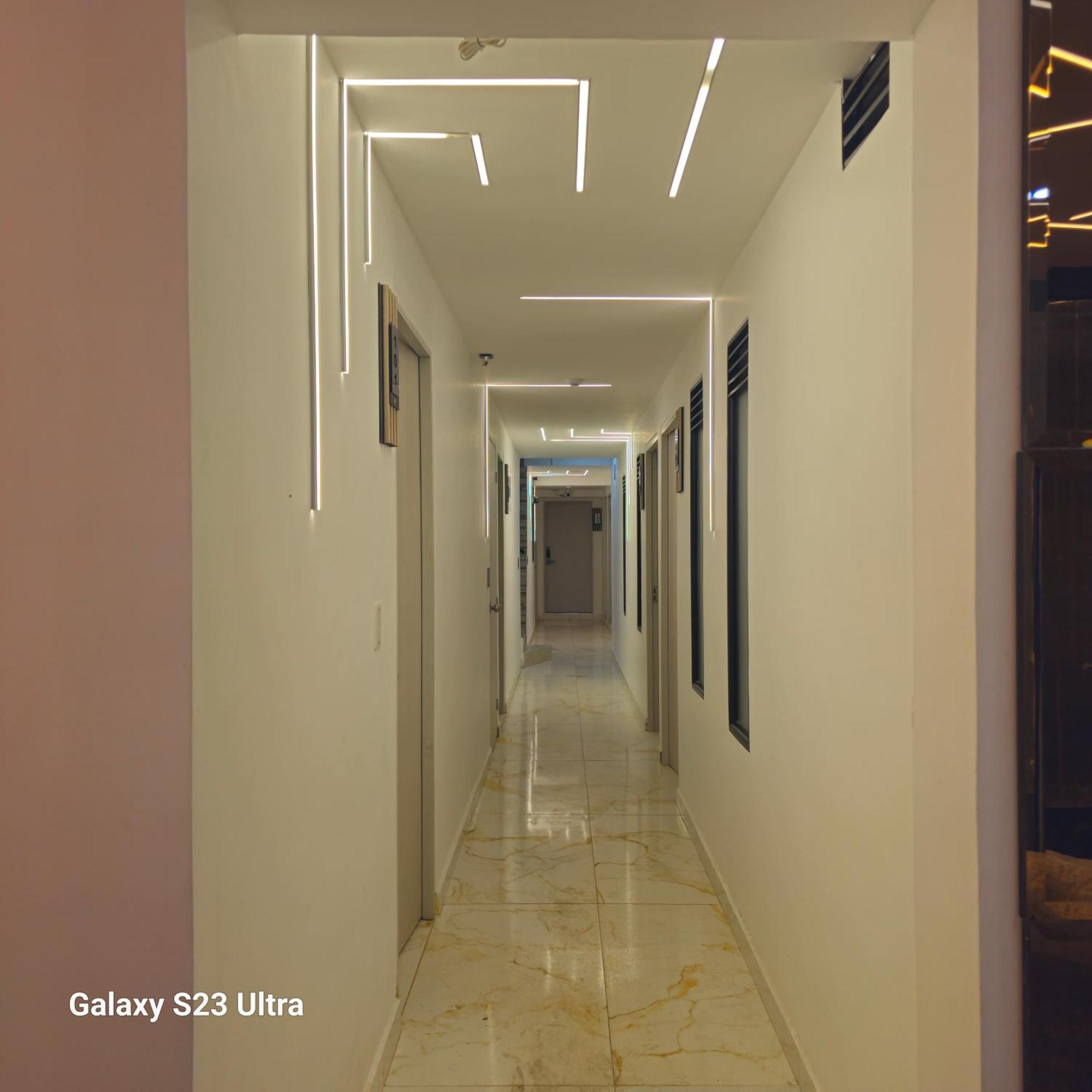 Hotel West Inn Богота Экстерьер фото
